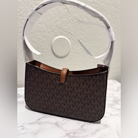 Michael Kors Lyra Small Shoulder Bag - Picture 6 of 8